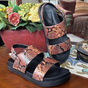 Brand New Aerosoles Leggenda Flatform Snakeskin Python Print Dual Band Sandals